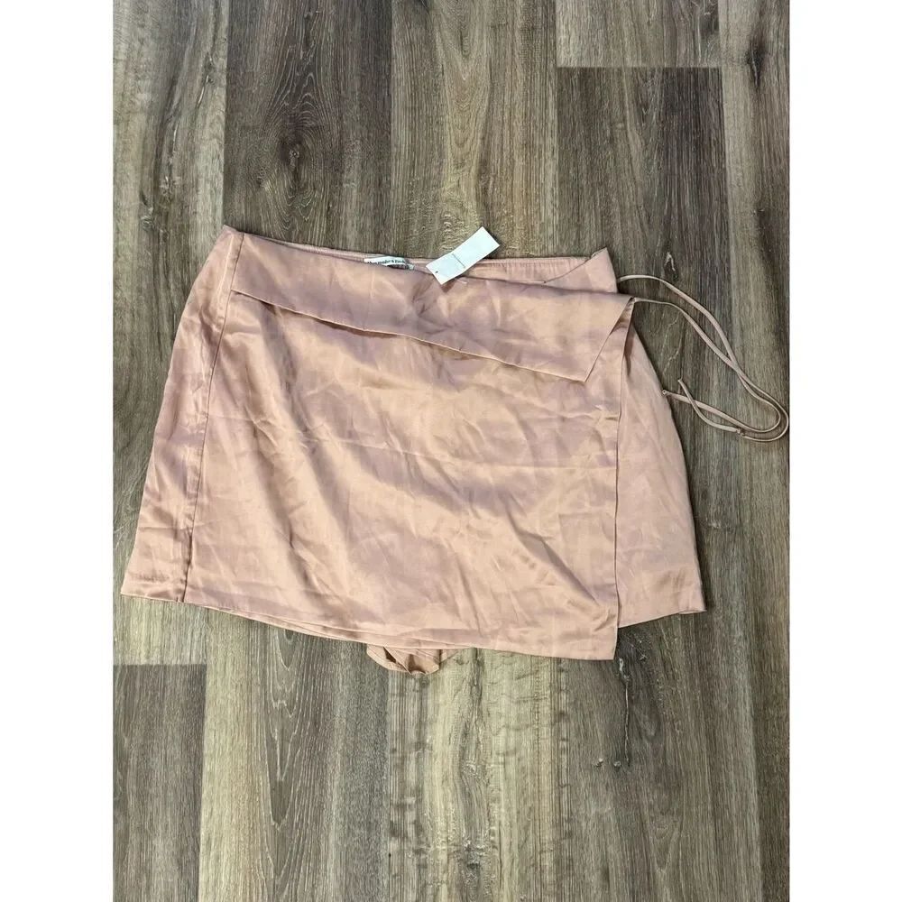 NEW Abercrombie and Fitch Satin Rose Gold Faux Wrap Skort Women’s XL
